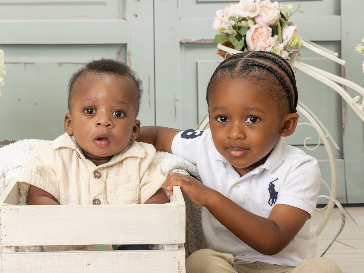 Siblings portrait session